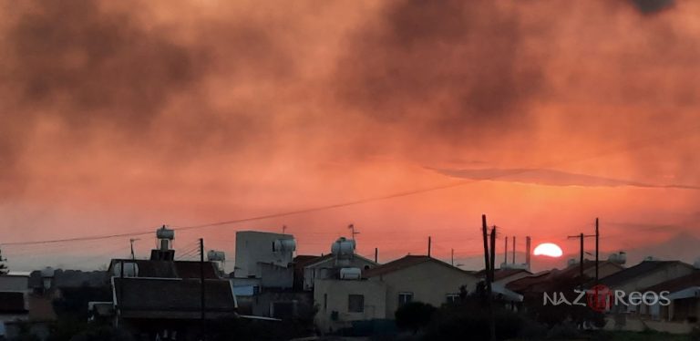 ΟΡΜΗΔΕΙΑ: Μεγάλη φωτιά σε αγροτική περιοχή! (ΒΙΝΤΕΟ)
