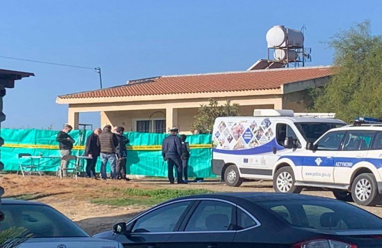 ΛΕΥΚΩΣΙΑ: 22 μαχαιριές έφερε η σύζυγος και πέντε ο γιος του διπλού φονικού!