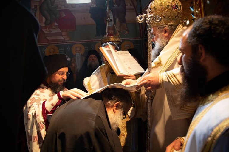 Ενθρόνιση Ηγουμένου της Ιεράς Μονής Σταυροβουνίου