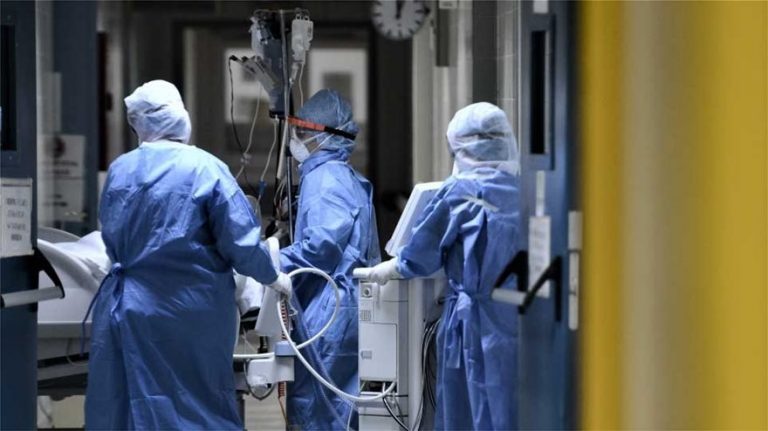 Υποχρεωτικός ο εμβολιασμός/Σε αναστολή εργασίας από τις 16 Αυγούστου όσοι αρνηθούν!