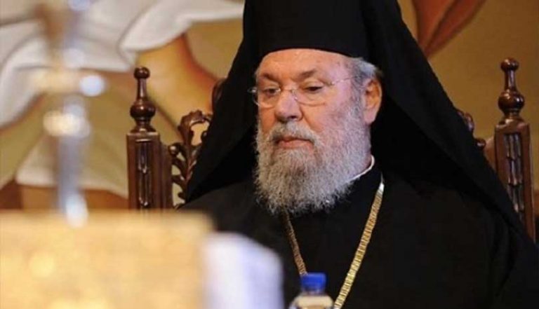 Κύπρος: Εκτός Εκκλησίας θέτει ανεμβολίαστους ιερείς ο Αρχιεπίσκοπος Κύπρου Χρυσόστομος